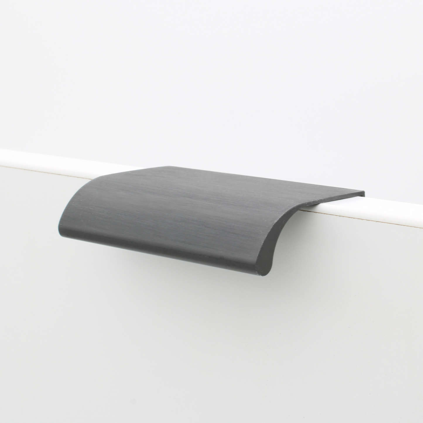 Lucia Overlay Handle