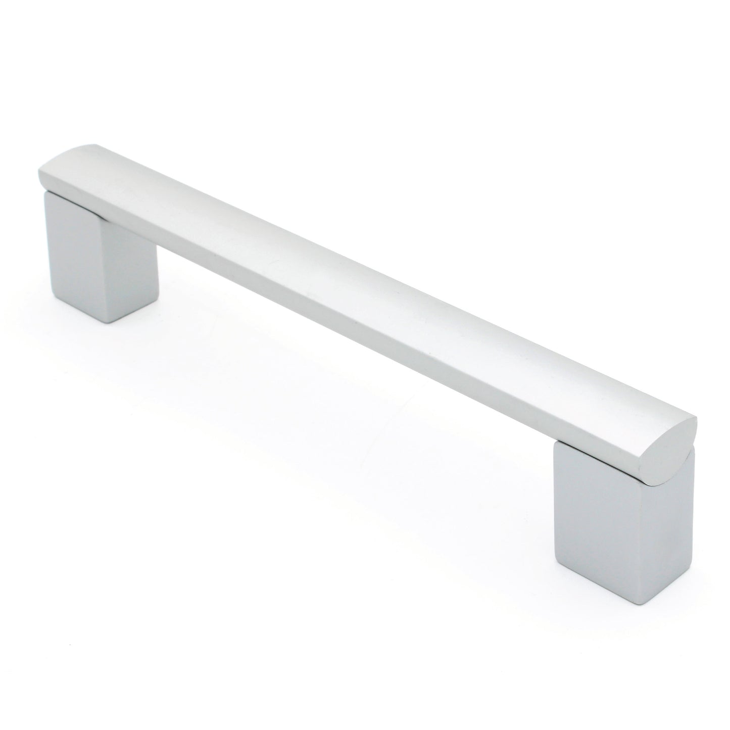 Giorgio Flat Cross Bar Handle